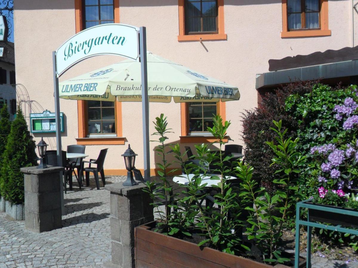 Hotel Hirsch Seebach Exterior foto